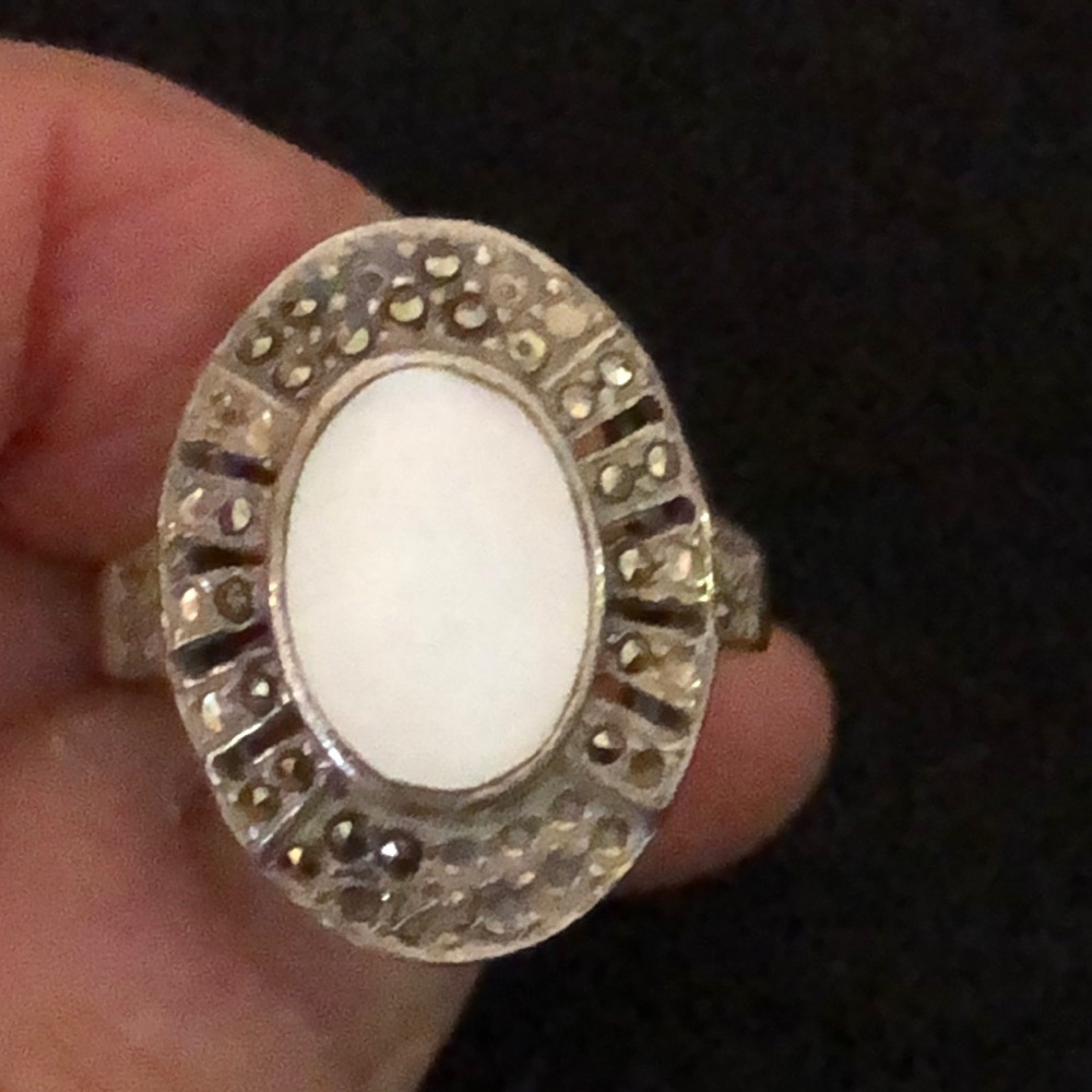 Sterling Statement Ring - image 5